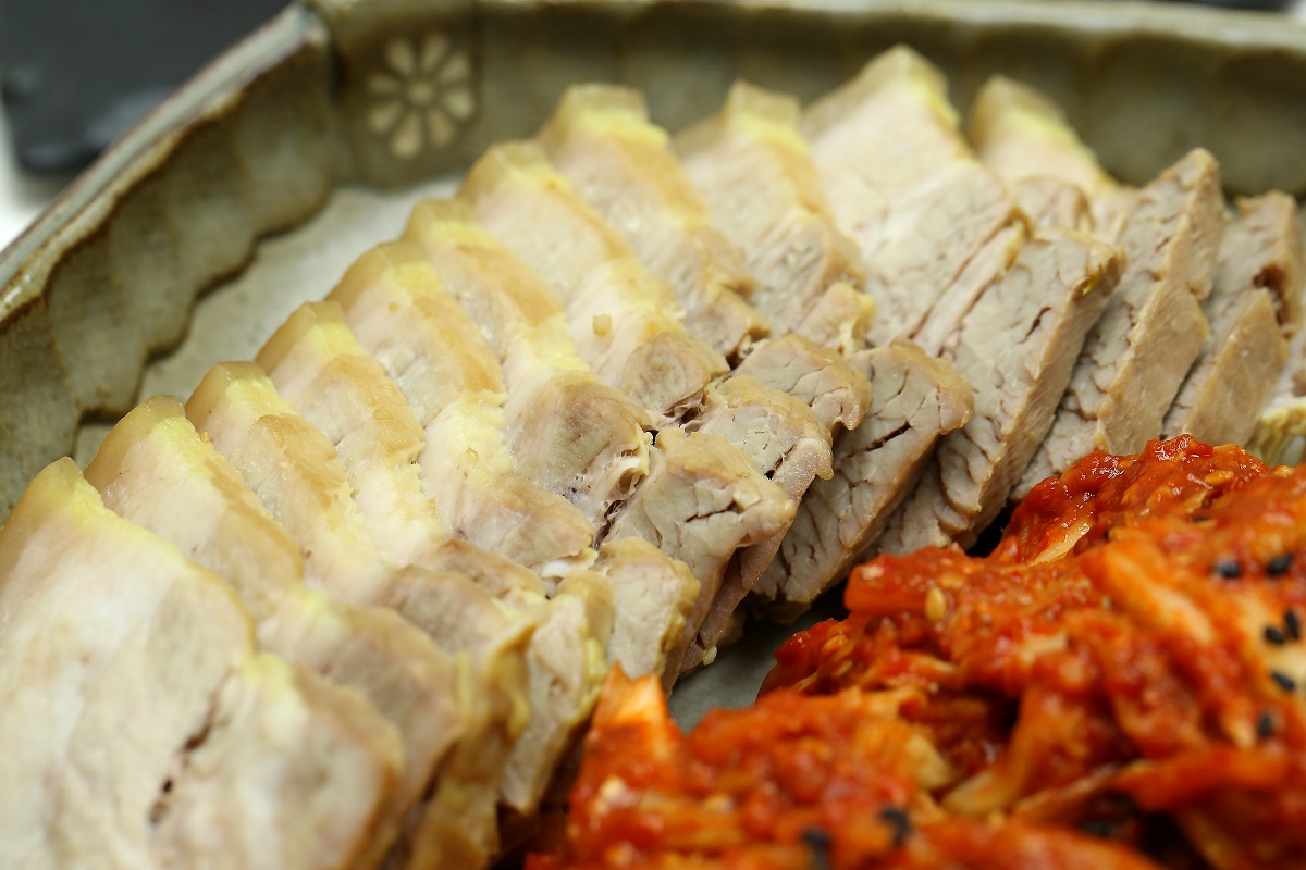 삼겹살수육+밀푀유나베 - 비움반찬